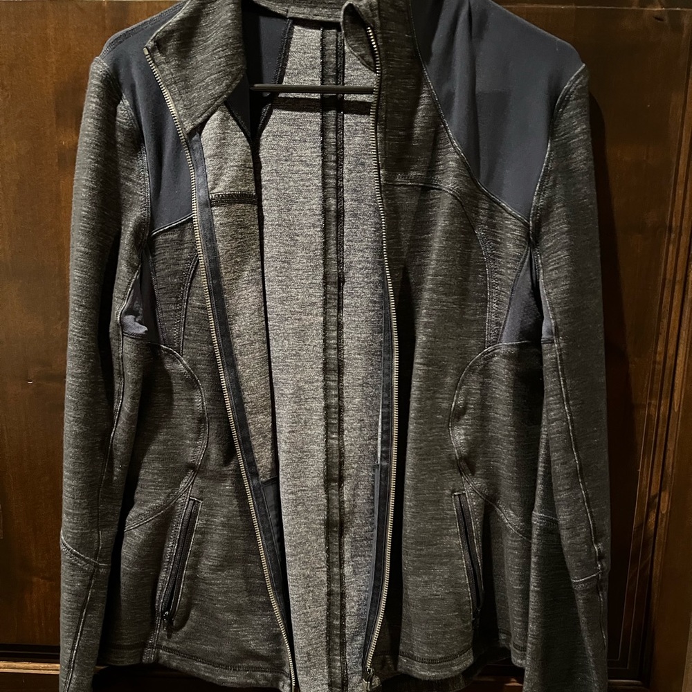 Lululemon jacket